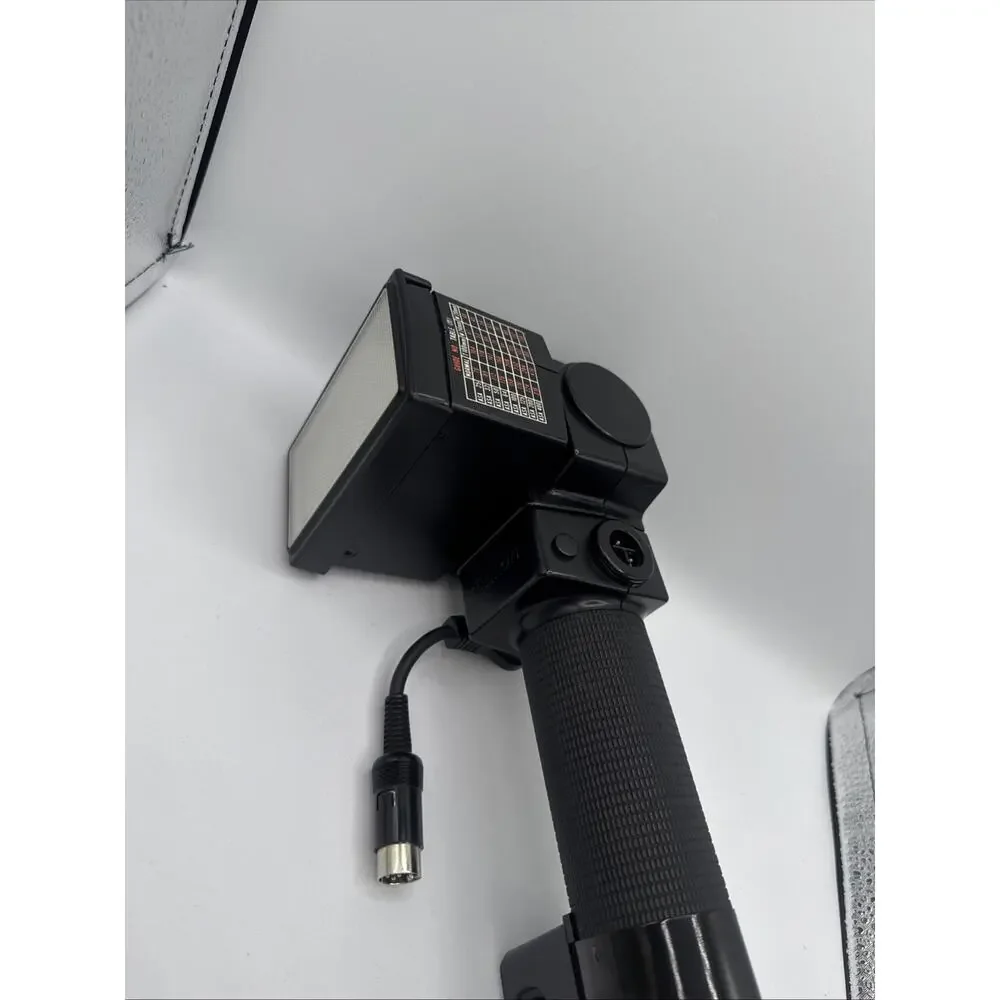 Canon Speedlite 533G Handle-Mount Flash